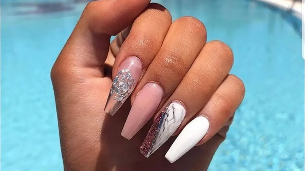 Bliss Nail Bar — Nail salon in Grandville